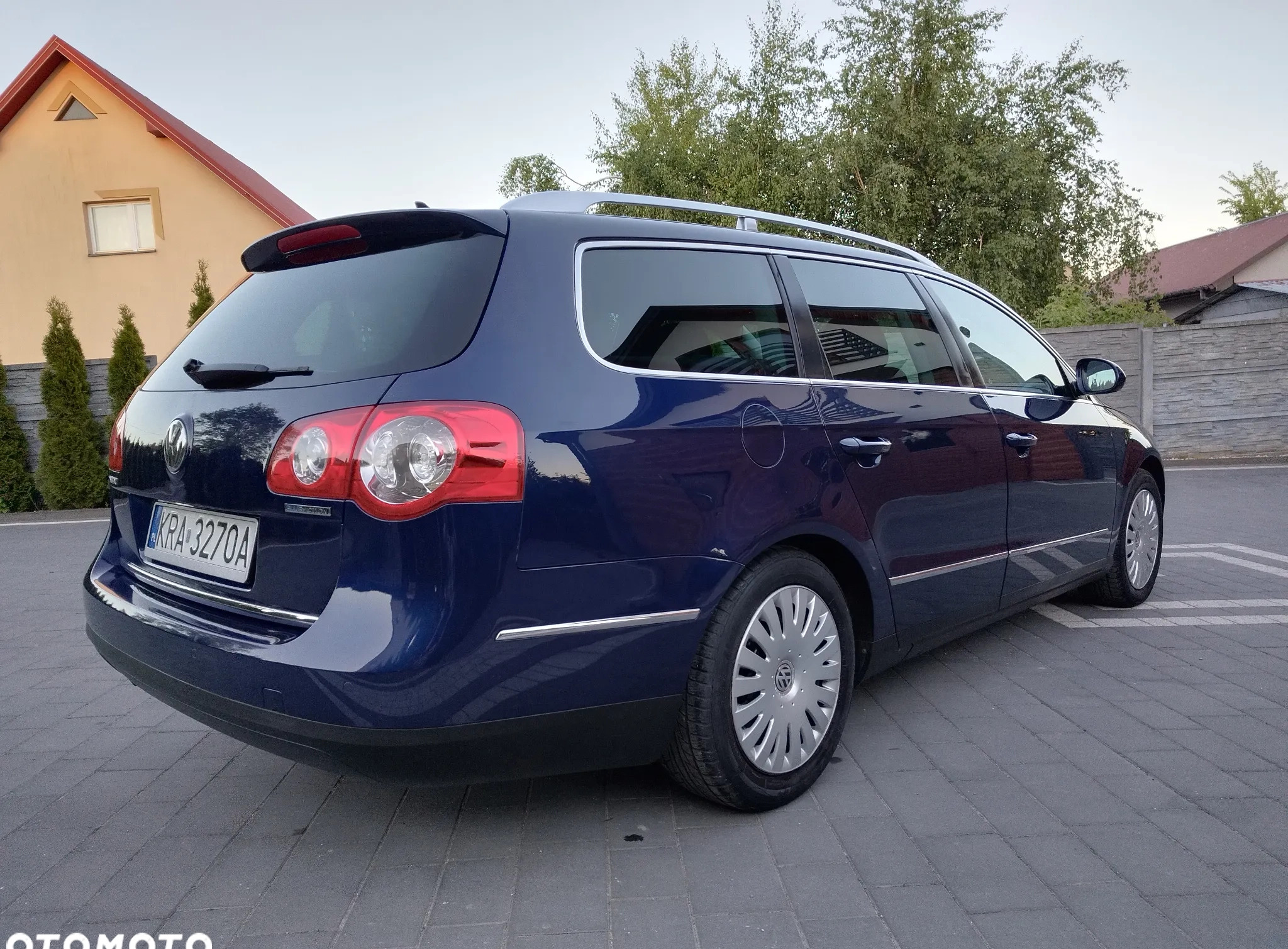 Volkswagen Passat cena 18900 przebieg: 280000, rok produkcji 2009 z Szczekociny małe 781